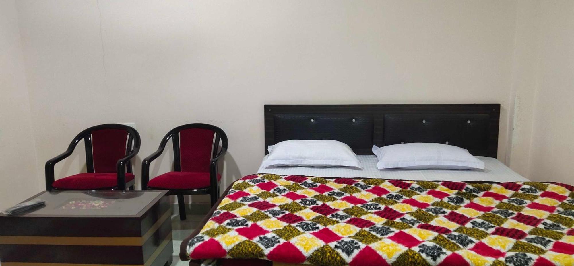 Hotel O Mohani Inn And Banquet 코사니 외부 사진
