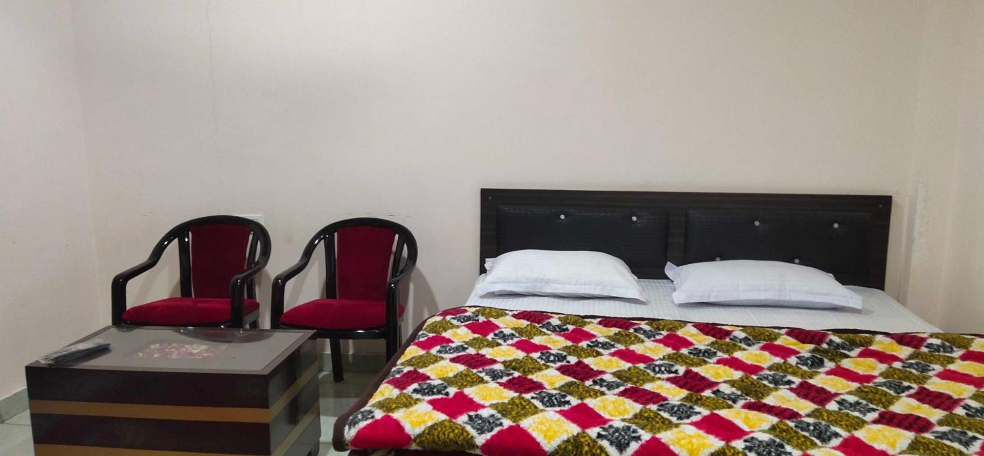 Hotel O Mohani Inn And Banquet 코사니 외부 사진
