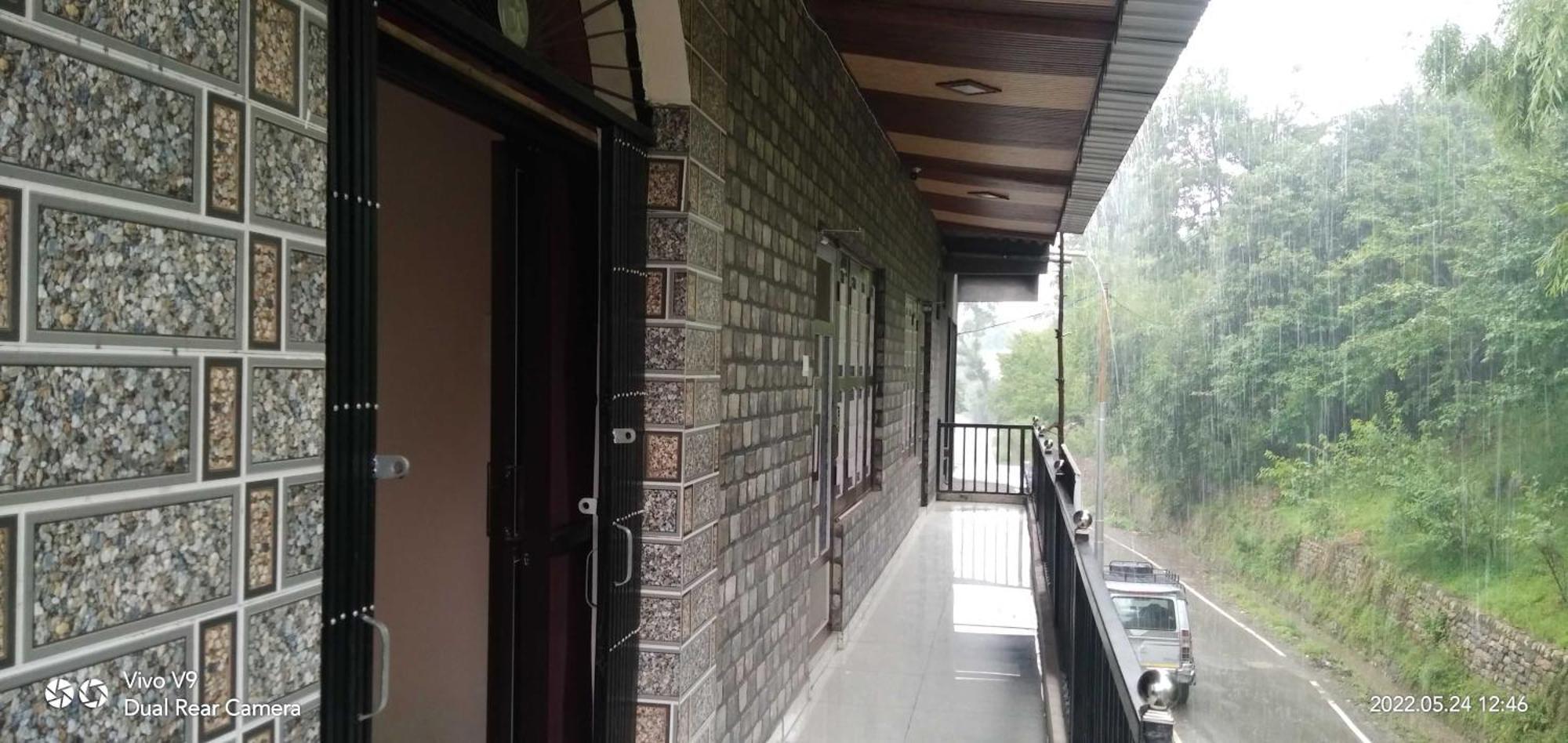 Hotel O Mohani Inn And Banquet 코사니 외부 사진